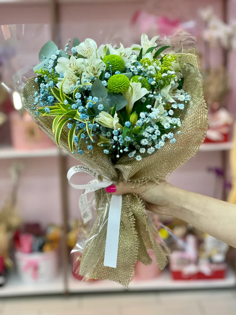 BOUQUET COM TODO CARINHO