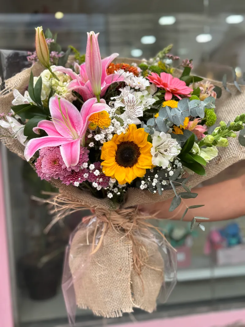 BOUQUET MIX DE FLORES EXCLUSIVO